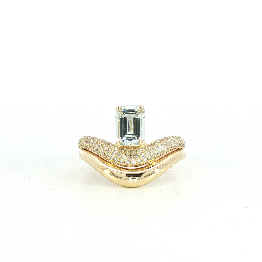14K Yellow Gold White Sapphire & Natural Diamonds Regal Wavy Ring